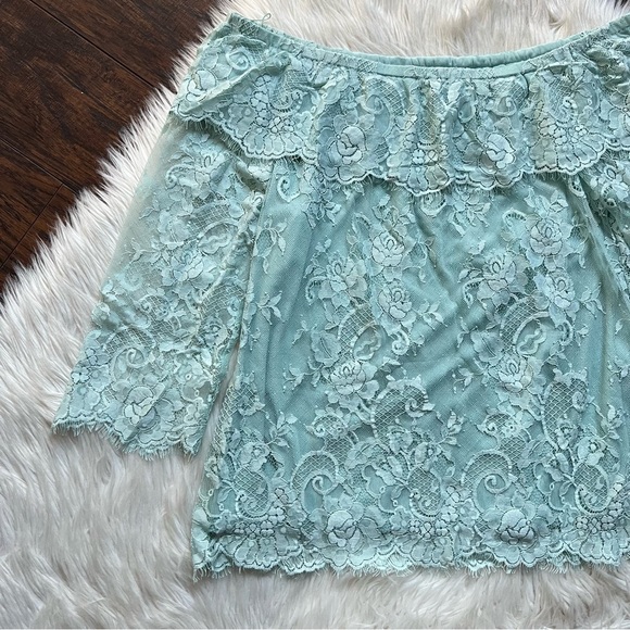 WHBM Mint Off-the-Shoulder Lace Top - Picture 5 of 9